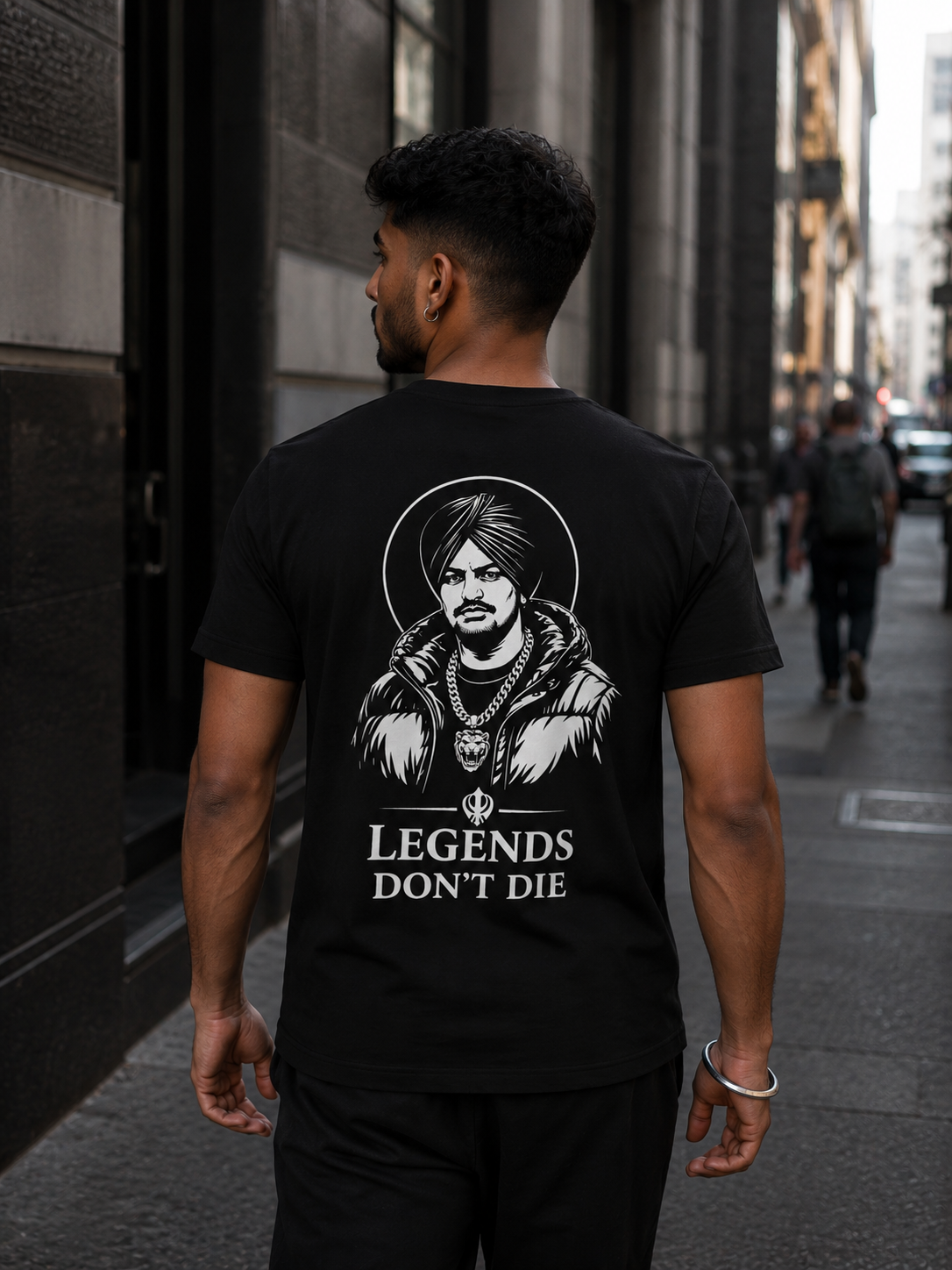 Legends Don't Die - Tribute Graphic Black Tee